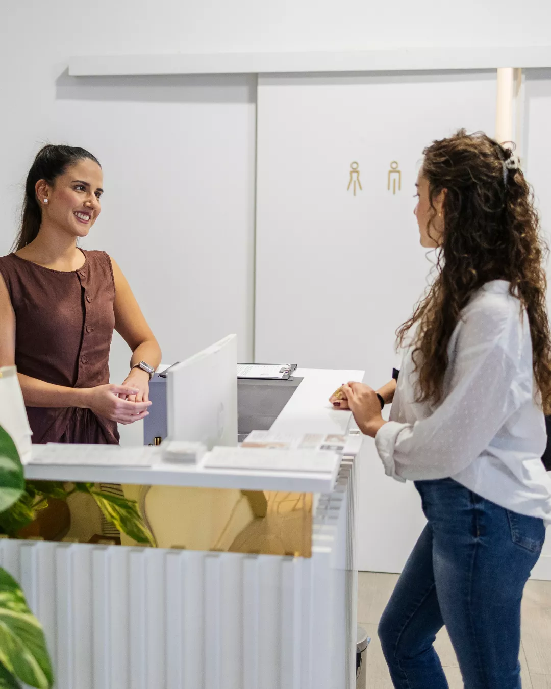 Outsourcing your front desk to SalesMD is not about replacing staff